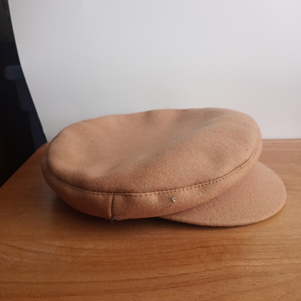Vintage Tan Men's Newsboy Cap